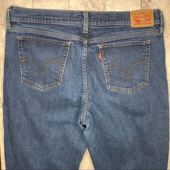 LEVI’S 414 Relaxed Straight Leg Dark Blue Denim Jeans - Size 31 - Picture 4 of 9